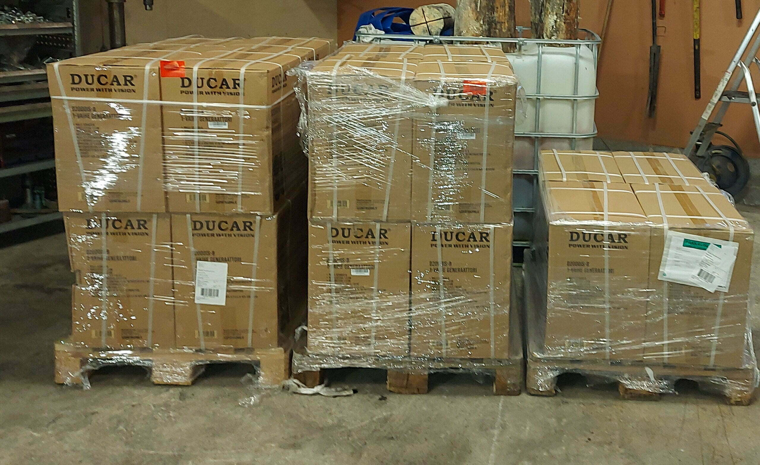 Aggregaatit varastossa ja muita väliaikatietoja